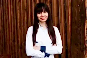 преподаватель английского языка Валерия Крапивина