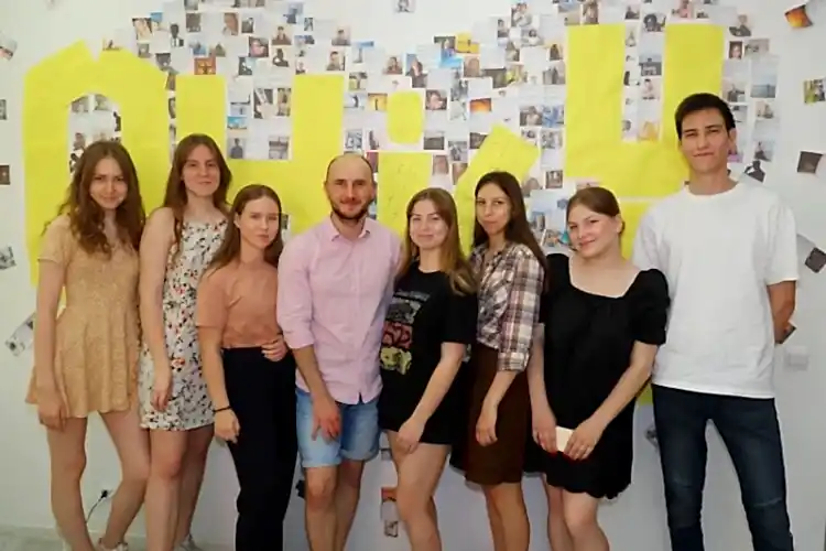 выпускники языковой школы «Оксфорд Хаус» 2021