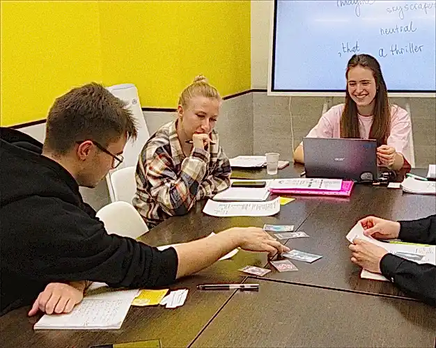 Курсы английского языка для взрослых Pre-Intermediate